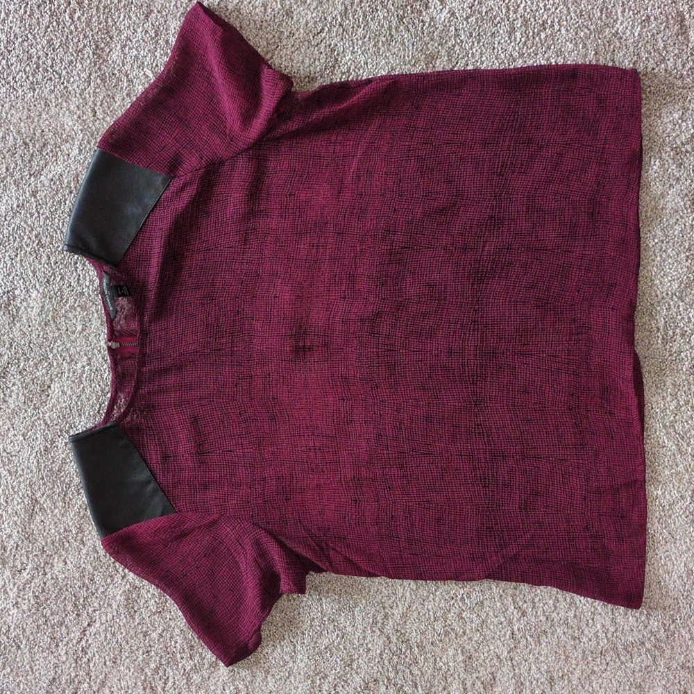 Banana Republic Factory Pink And Black Sheer Patterned Top Size Large Petite